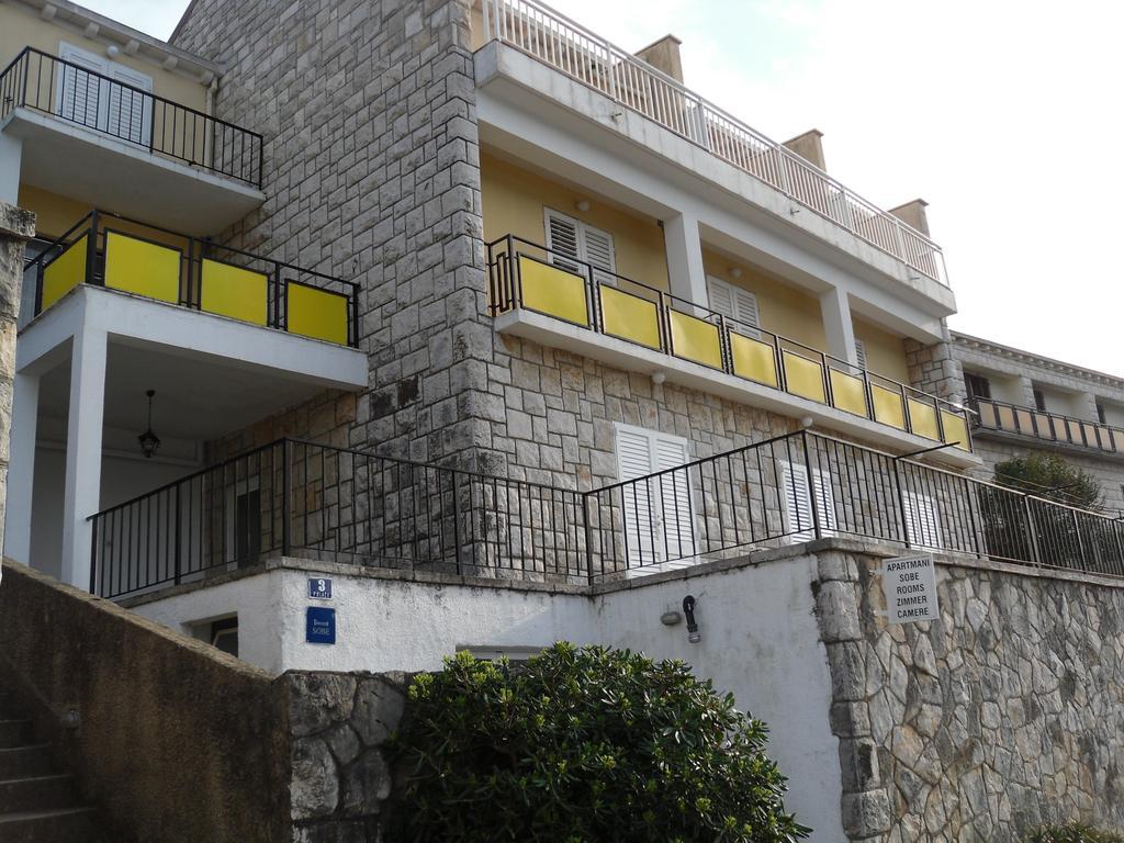 Guest House Radulj Polače Extérieur photo
